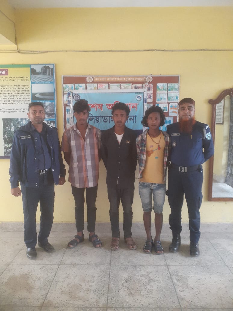 ঠাকুরগাঁও বালিয়াডাঙ্গীতে ৩ জন মাদক সেবনকারীকে গ্রেফতার করেছে পুলিশ