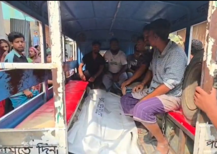 রূপগঞ্জে ট্রাক-অটোরিকশার সংঘর্ষে নিহত ২, আহত ৩