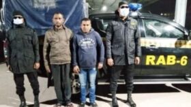বাগেরহাটের ফকিরহাটে ৮কেজি গাঁজাসহ ২জনকে আটক করেছে র‌্যাব-৬