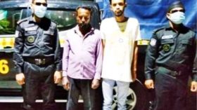 বাগেরহাটে সুগন্ধি গ্রাম থেকে ইয়াবাসহ ২ জনকে আটক করেছে র‍্যাব-৬