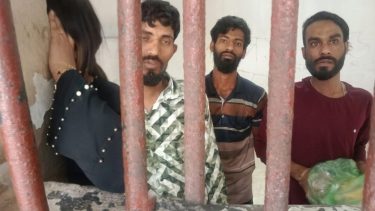 রূপগঞ্জে চানপাড়ায় পুলিশের চিরুনি অভিযান, মাদকসহ গ্রেফতার ৪