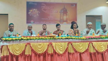 বালিয়াডাঙ্গী প্রেসক্লাব সদস্যদের সম্মানে ইফতার মাহফিল