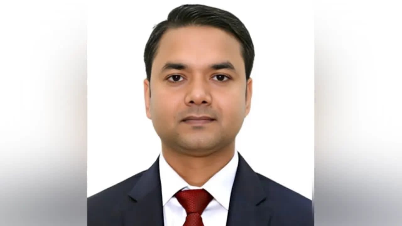 রূপগঞ্জের নির্বাহী কর্মকর্তা সাইফুল ইসলাম প্রধানমন্ত্রীর মুখ্য সচিবের একান্ত সচিবে পদায়ন