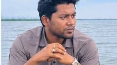 রূপগঞ্জে যুবদল নেতা হত্যা মামলার আসামী সারোয়ার খান গ্রেফতার