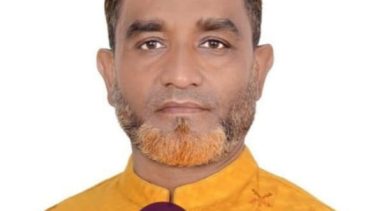 রূপগঞ্জে যুবদল নেতাকে কুপিয়ে জখম ,মোটরসাইকেল ভাংচুর ও টাকা লুট